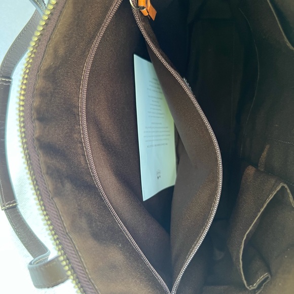 Coach purse - Picture 6 of 7